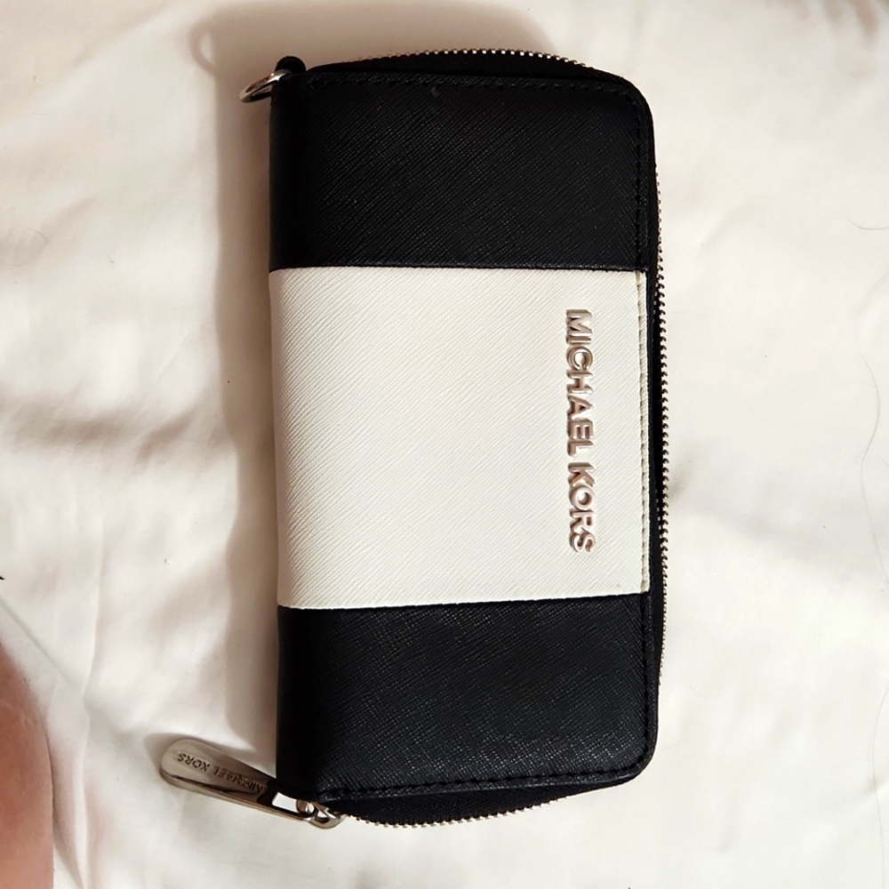 COPY - Michael Kors Wallett